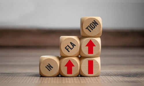 Fed’s favored inflation gauge accelerates slightly in August