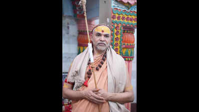 ‘Gau’ should be declared ‘Rashtra Mata’: Shankaracharya | Patna News