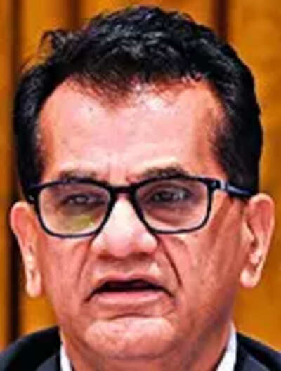 Visa hike to choke US innovation, help India: Ex-G20 Sherpa Kant