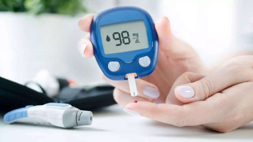 How to control blood sugar in 14 days without medicine: 8 doctor-recommended tips