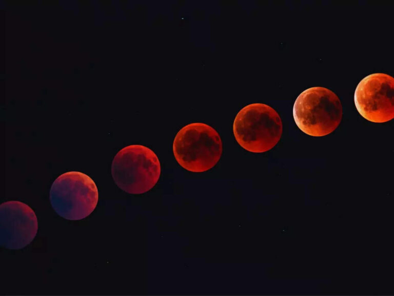 Lunar Eclipse 2025 Live Updates: Chandra Grahan mantras for zodiac signs (Libra, Scorpio, Sagittarius)
