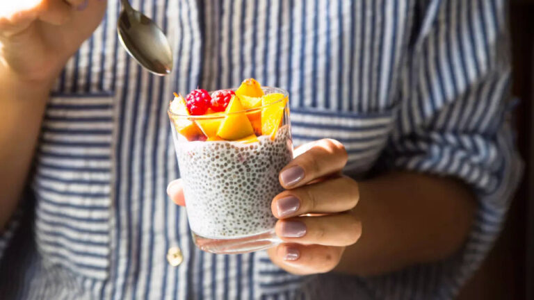 5 foods you should NEVER combine with chia seeds