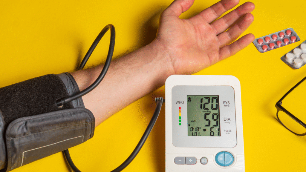 10 daily mistakes that increase your blood pressure