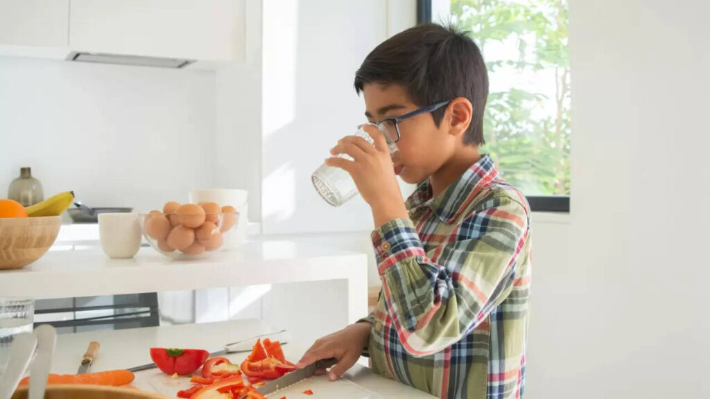 Drinking water can make kids smarter: Here’s how