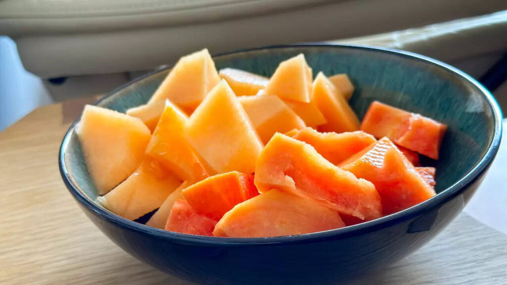 7 reasons to have a bowl of papaya for breakfast