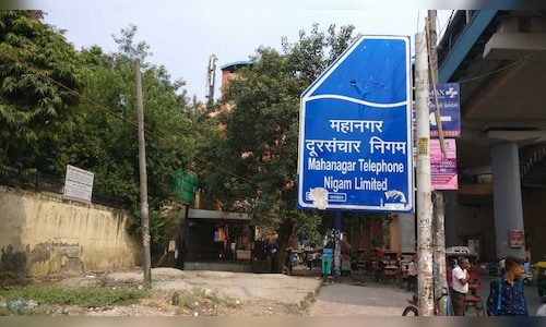 NSE, BSE impose fine on MTNL over non-compliance with SEBI rules