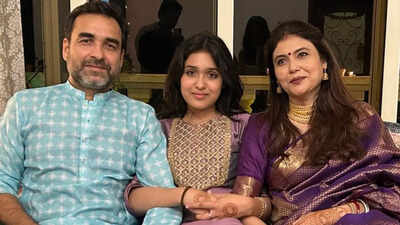 Pankaj Tripathi invests in luxury apartments, buys two flats with wife and daughter for over Rs 10 crore – Report | Hindi Movie News