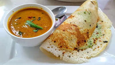 People who should avoid eating dosa: Hidden health risks behind your favourite South Indian treat |