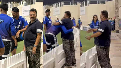 Shubman Gill touches feet? Ahead of India vs Pakistan, batter’s gesture wins hearts | Cricket News