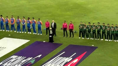 Pakistan’s national anthem blunder! Hilarious mishap stuns everyone during IND vs PAK – Watch | Cricket News