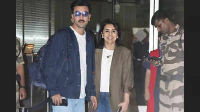 Ranbir Kapoor makes a stylish appearance with mom Neetu Kapoor, while Alia Bhatt dazzles in Milan – See photos | Hindi Movie News