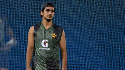 ‘Sardiyan nahi aye ki ande khane hain’: Pakistan politician roasts Saim Ayub ahead of Asia Cup final vs India | Cricket News