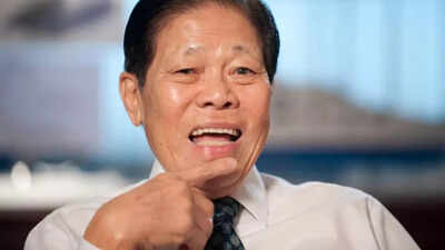 Singapore billionaire’s bold move: Kids cut out, 6 grandkids become youngest billionaires; here’s why | World News