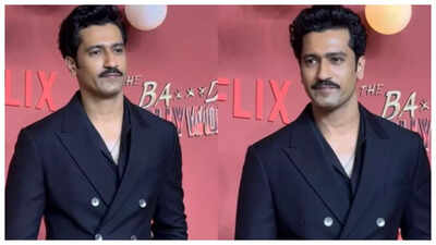 Katrina Kaif pregnancy buzz: Vicky Kaushal makes solo appearance at ‘The Ba***ds of Bollywood’ premiere |