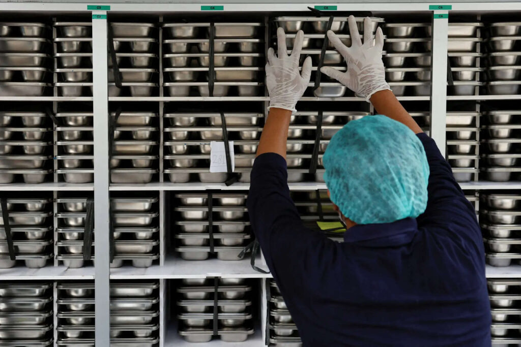 Indonesia free meals programme under fire after thousands sickened, ETEducation