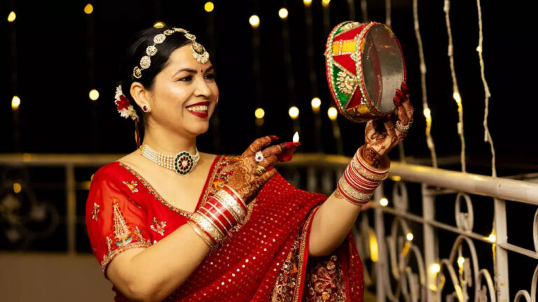 Celebrating Karwa Chauth 2025 in the US? DOs and DON’Ts