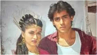 When Salman Khan refused to kiss Bhagyashree, rejected photographer’s ‘just one shot’ request | Hindi Movie News