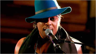 D’Angelo Death News: Grammy-winning R&B singer D’Angelo passes away at 51 |
