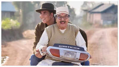 ‘We shared a hug just last week…’: Akshay Kumar mourns sudden demise of veteran star Asrani |