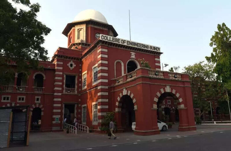Professor V Kumaresan appointed as Registrar of Anna University, ETEducation