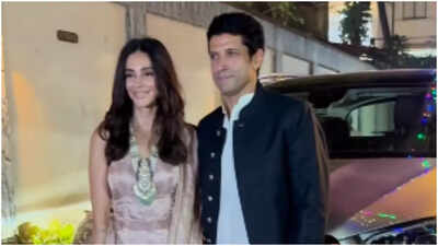 Farhan Akhtar gifts himself a luxury car, worth Rs 3.50 crore for Diwali; Joins Bollywood’s elite Maybach owners | Hindi Movie News