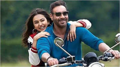 ‘De De Pyaar De 2’ cast fees revealed: Ajay Devgn takes home almost 10 times the amount paid to Rakul Preet Singh |