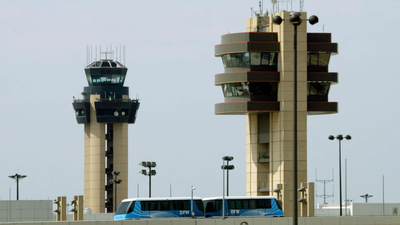US shutdown: Flight delays reported across major airports; pilots manage operations without controllers