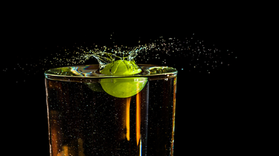 Neuroscientist warns these 3 “healthy” drinks may actually be accelerating aging