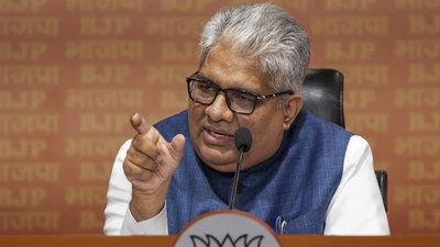 Yadav urges G20 nations to act as a bridge between ambition and implementation of climate action plans | India News