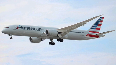 ‘Knocking on cockpit door’: American Airlines flight makes emergency landing after pilots mistake crew for hijackers