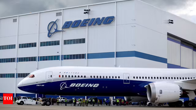 Earning blow: Boeing hit by .4-billion loss as 777X delays mount; .9-billion charge adds pressure on turnaround
