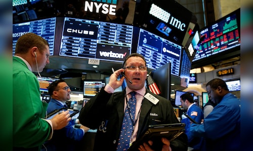 Dow futures jump 400 points, rebound from Friday’s rout after yet another Trump U-turn