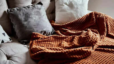 8 natural ways to freshen up quilts and blankets during winter |