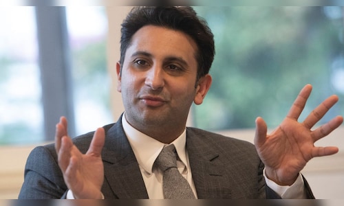 Poonawalla Fincorp Q2 net profit back in green at ₹74 crore; AUM surges 68%, NII up 40%