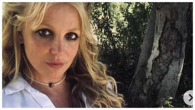 Britney Spears ‘CHASED’ by paparazzi amid Kevin Federline memoir launch?Angry fans say ‘leave her alone’ |