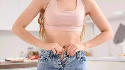 Can tight clothes make you sick? What experts say about posture, nerves and circulation |