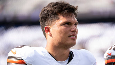 Former Oregon QB Dillon Gabriel impresses in first NFL start for Cleveland at Tottenham Hotspur Stadium | NFL News