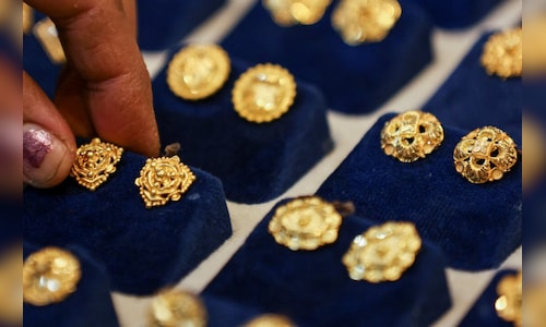 PN Gadgil sales increase 74% during Diwali, with highest single-day festive sales on Dhanteras
