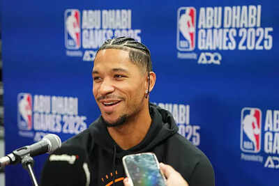 Frustrated New York Knicks forward Josh Hart exits after painful fall and heated ball-throwing incident while playing against Philadelphia 76ers | NBA News