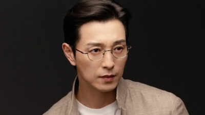 Jung Sung-il ends nine-year marriage by mutual agreement; duo committed to co-parenting son |