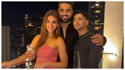 Kriti Sanon’s rumoured beau Kabir Bahia joins her for Diwali celebrations; couple’s pic together goes viral |