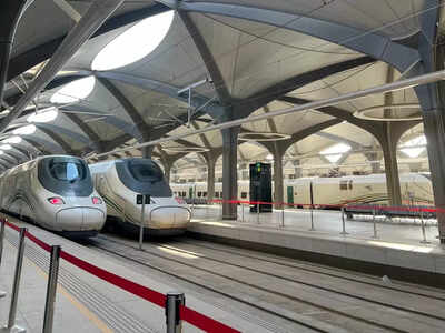 Saudi Arabia’s  billion “Land Bridge” rail project to link Jeddah and Riyadh in under 4 hours | World News