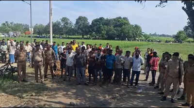 UP: 6 dead as ‘mentally unstable’ farmer kills 2 boys; sets self, family on fire | Lucknow News