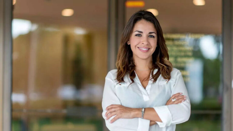 5 evening habits of highly successful people that set them up for a productive tomorrow