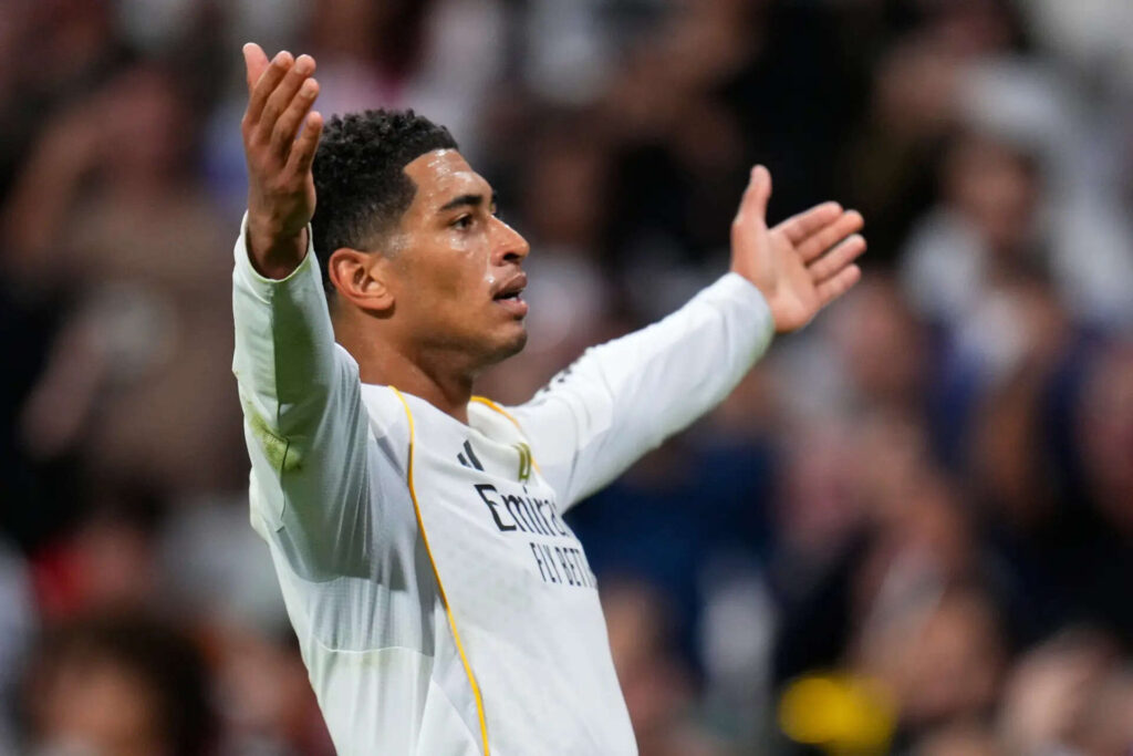 Real Madrid vs Barcelona Live, La Liga: Kylian Mbappe’s penalty saved! Real Madrid lead 2-1
