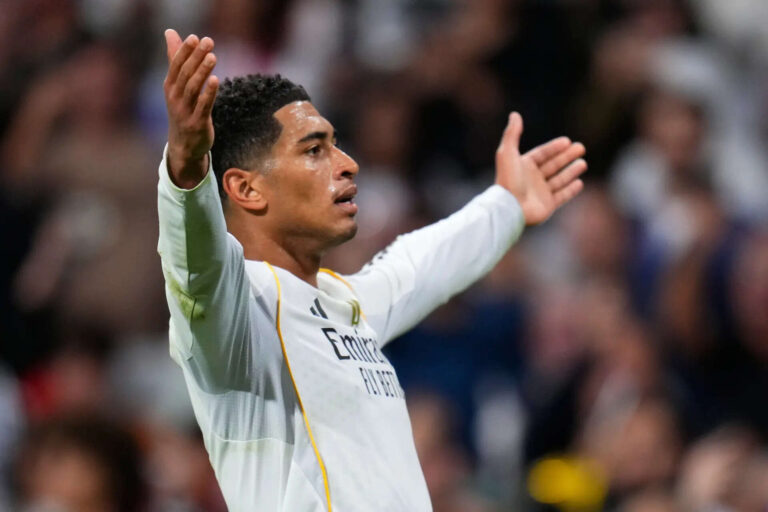 Real Madrid vs Barcelona Live, La Liga: Kylian Mbappe’s penalty saved! Real Madrid lead 2-1
