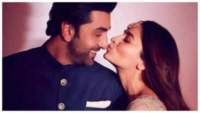 Are Alia Bhatt and Ranbir Kapoor moving into new home this Diwali? |