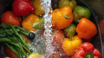 Remove pesticides from fruits and vegetables with this one trick |