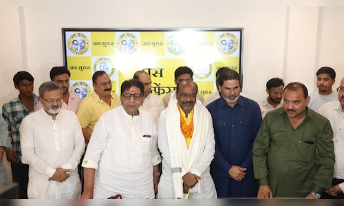 Bihar Elections 2025: Former RJD MP Sarfaraz Alam joins Jan Suraaj, cites ‘suffocation’ in old politics