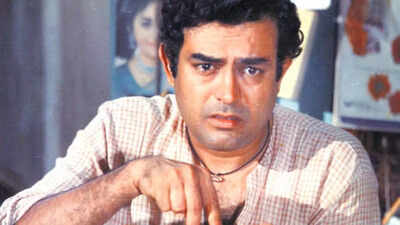 Sanjeev Kumar’s niece Jigna Shah reveals, ‘All his friends vanished when he quit drinking post-surgery’ |